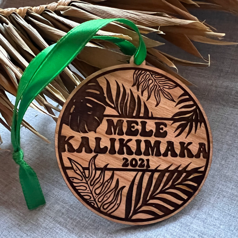 Leafy Mele Kalikimaka Ornament